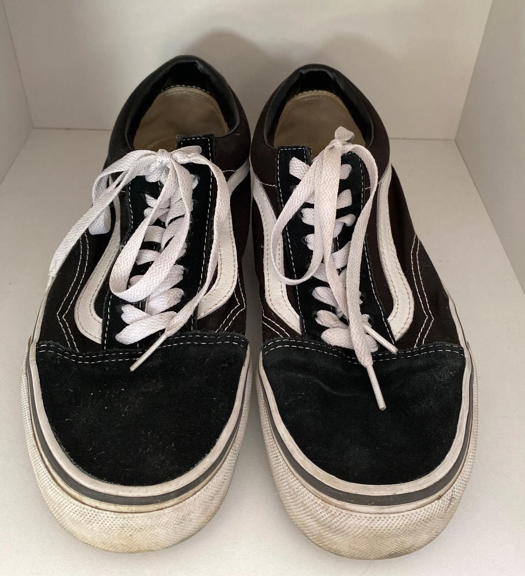 Vans Black Skater Shoes - Image 2