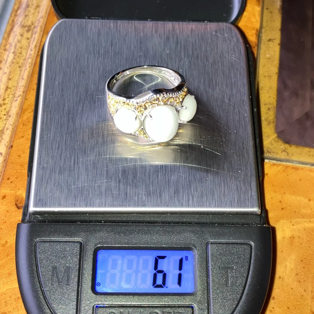 Natural White Jade Sterling Silver Ring Size 9 - Image 9