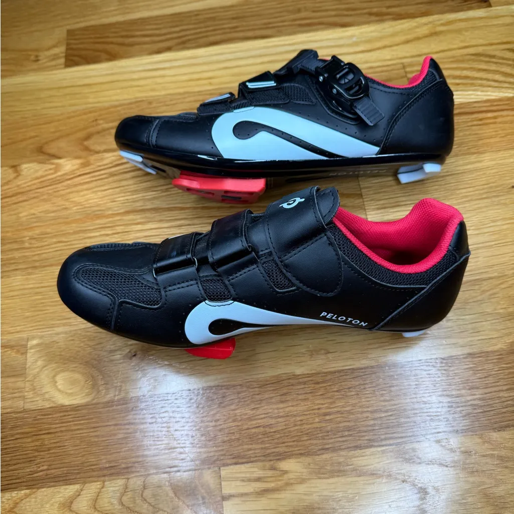 Peloton Cycling Shoe - Size 41 Women’s 10 / Men’s 8 - Image 3