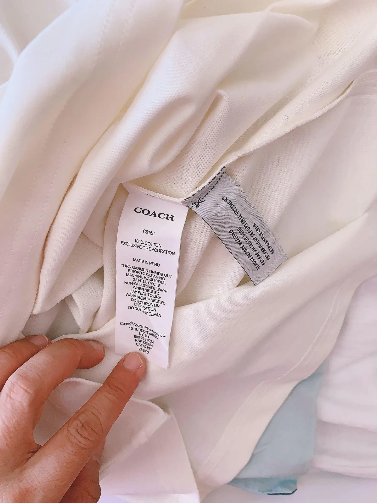 Signature Heart T Shirt S - Image 5