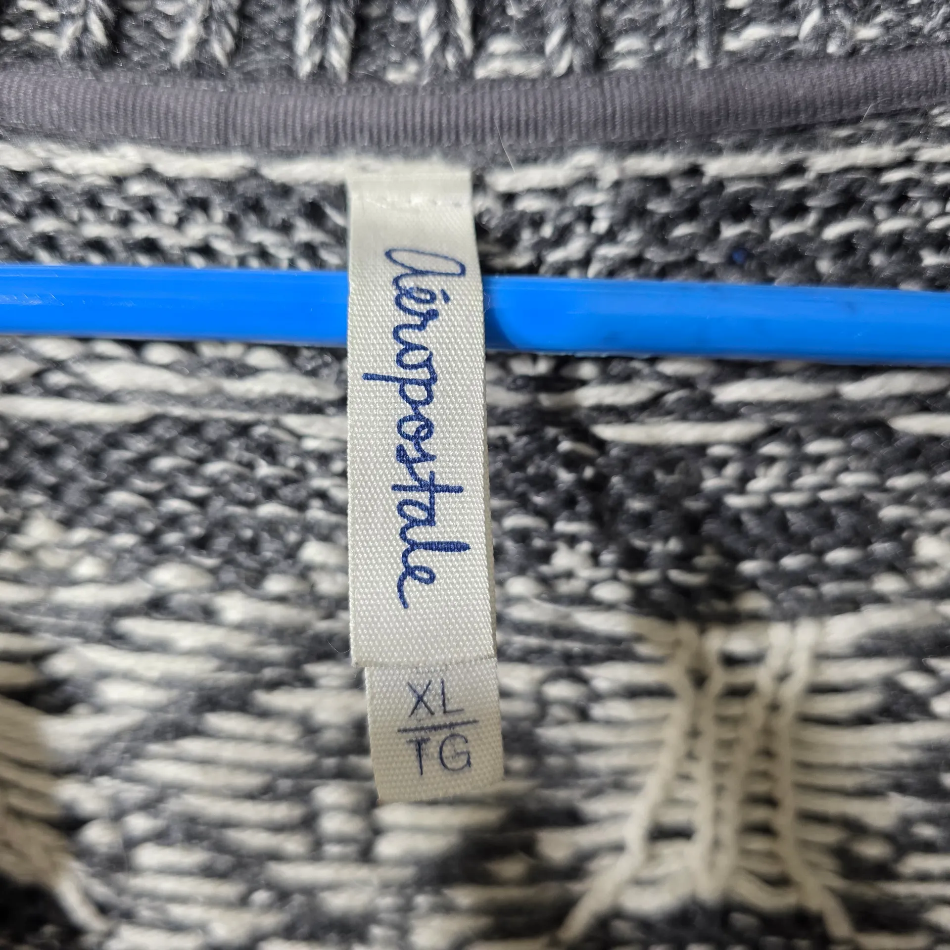 Aéropostale XL Gray White Fair Isle Knit Open Cardigan Sweater Boho Aztec Print - Image 5