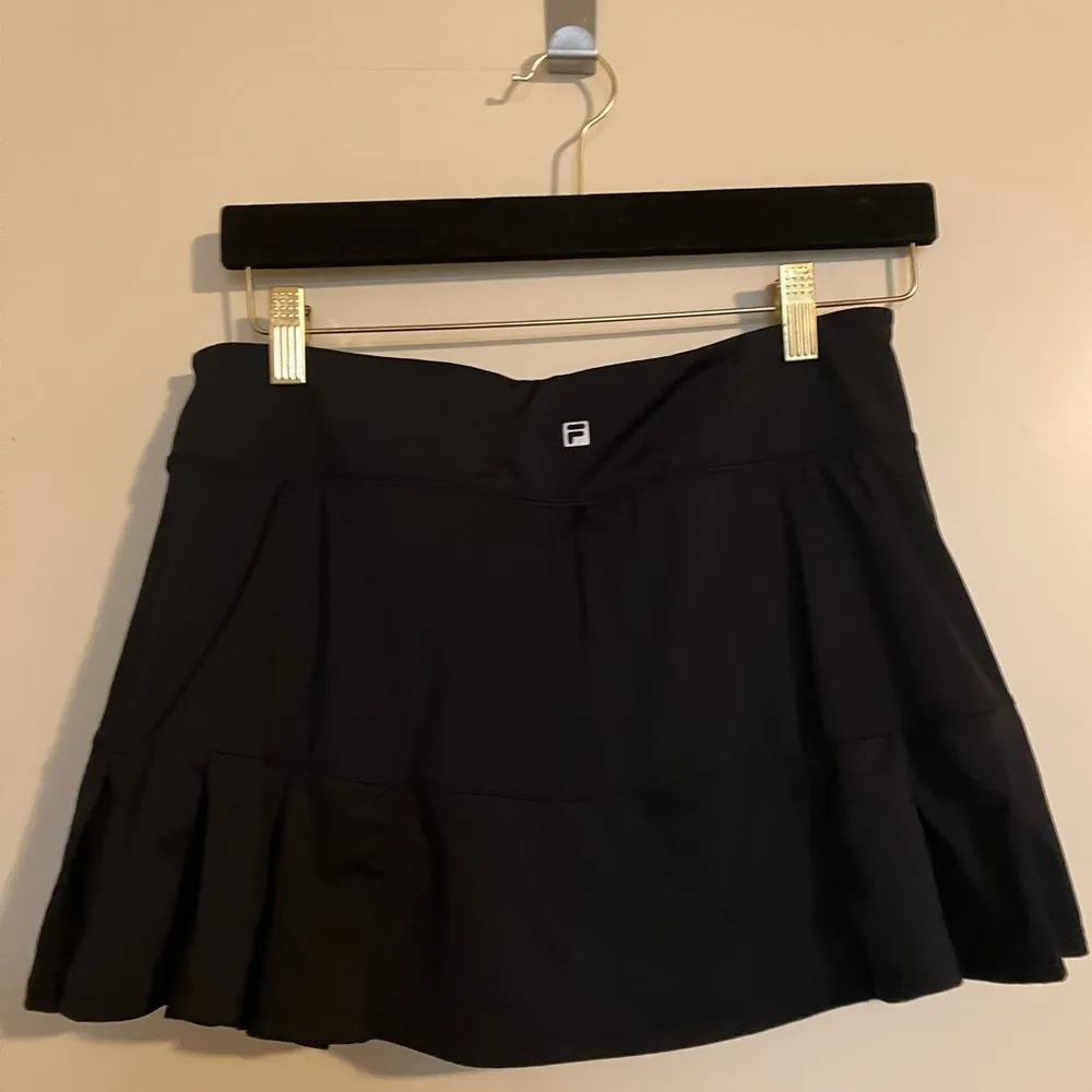 FILA  Womens Black Golf Skort Size M - Image 2