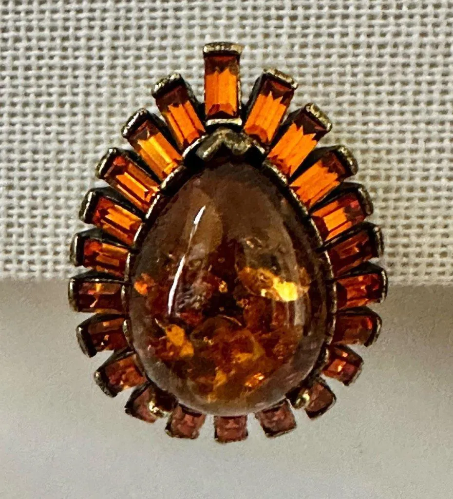 Heidi Daus Faux Amber tone Teardrop Clip - Image 2