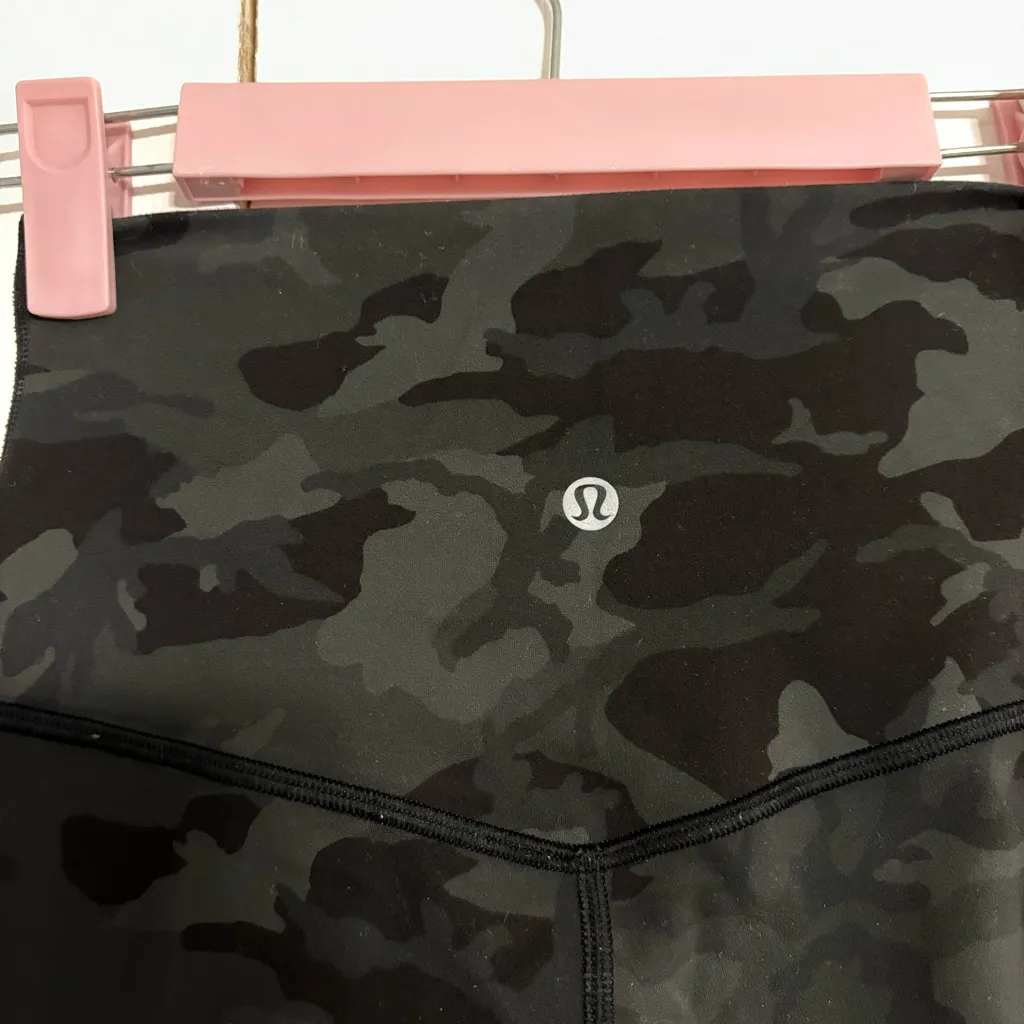 Lululemon Align Pant Full Length 28"
Incognito Camo - Image 5