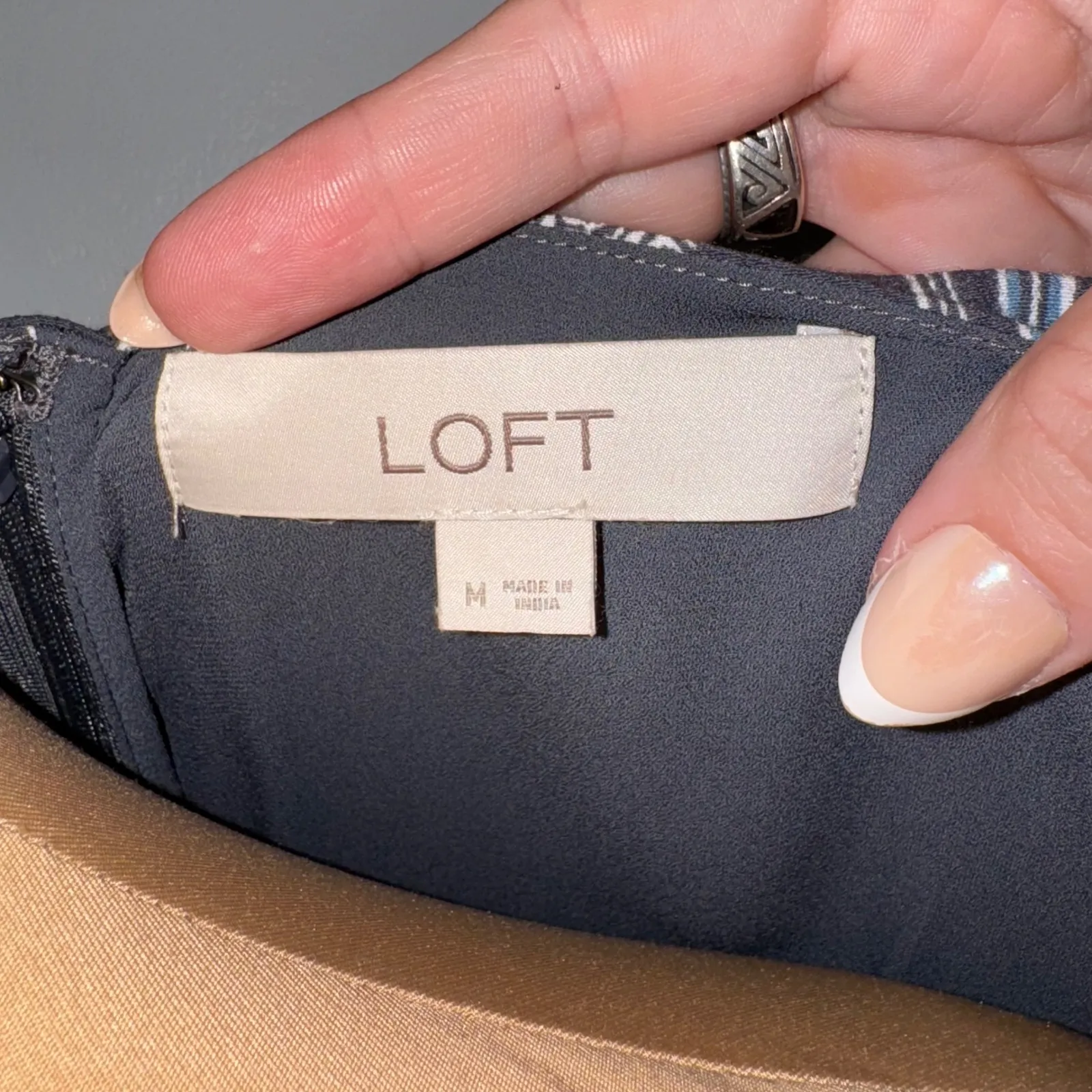 LOFT Women's Medium Grey Floral Print Sleeveless‎ Wide Leg Jumpsuit - Image 6