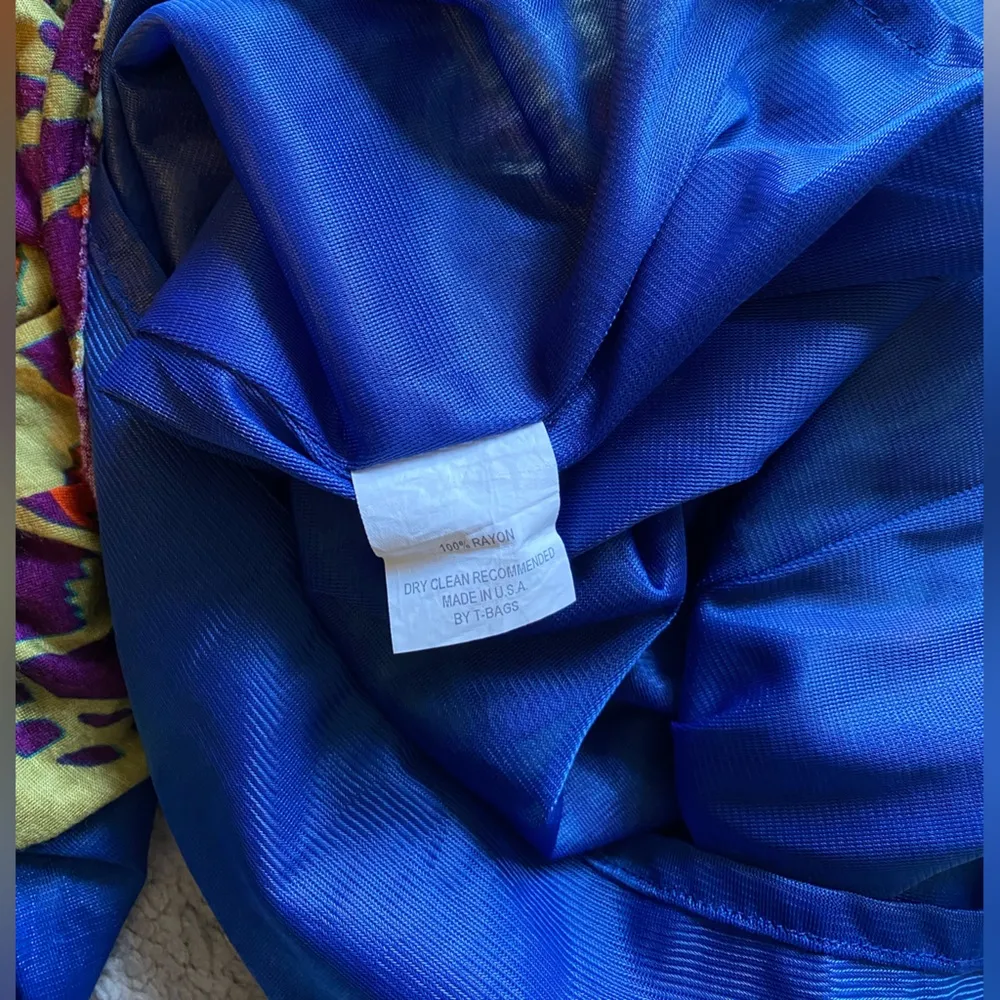 T-Bags floral halter tie maxi dress. Size XS - Image 9