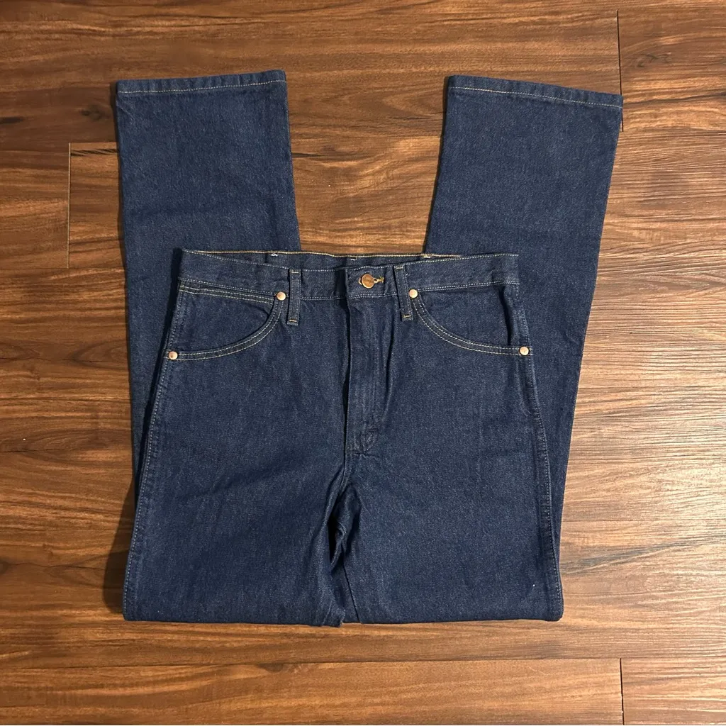 Vintage Wrangler Straight Leg Jeans | Approx Modern Size: 6/8 x 32 inches - Image 4