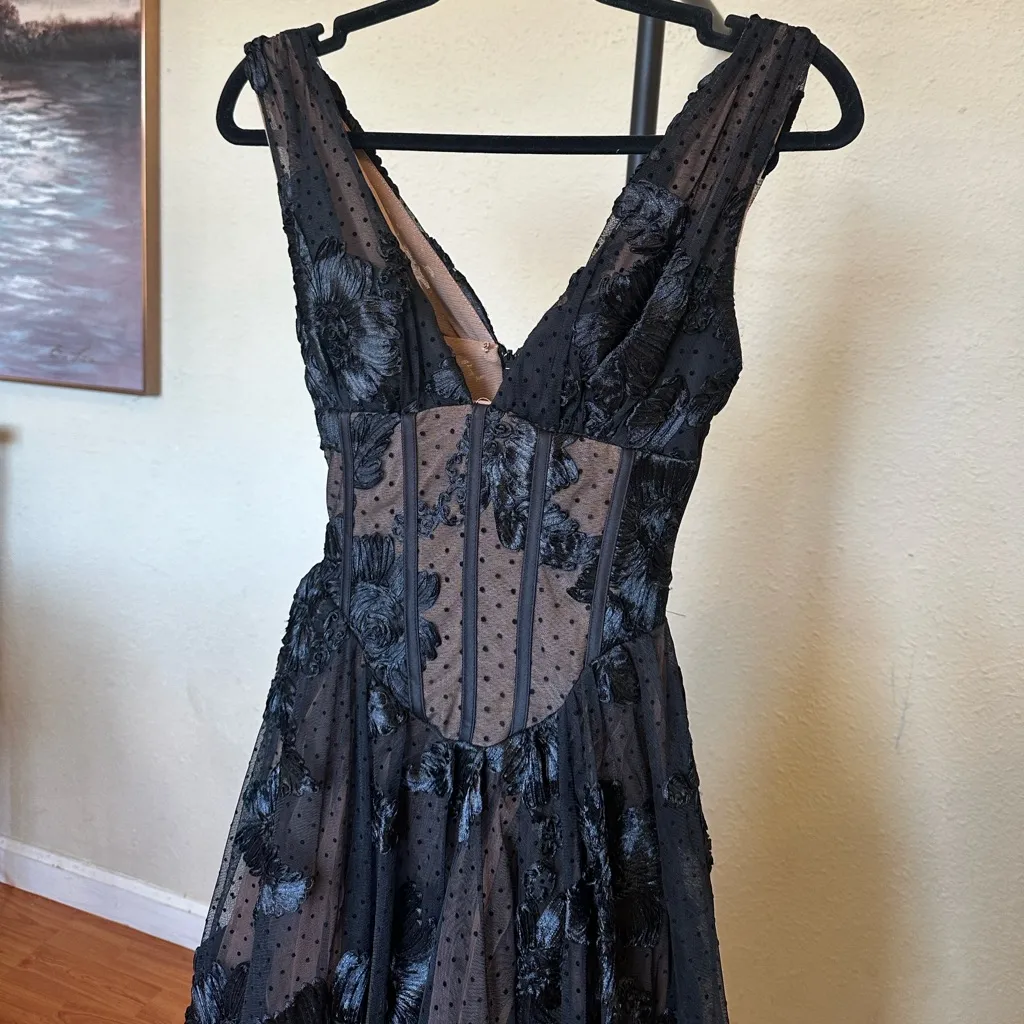 House of CB Sianna‎ Black Embroidered Tulle Corset Midi Dress NWOT Size XS - Image 6