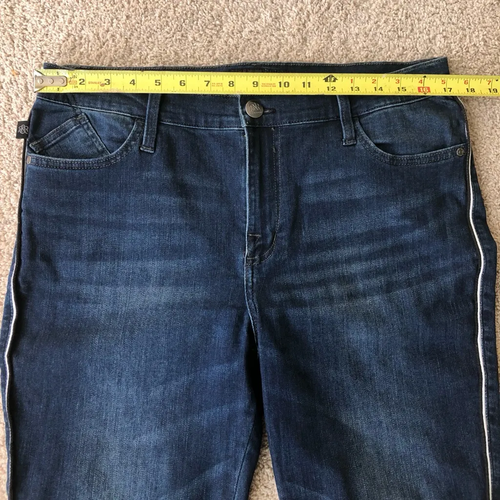 Rock & Republic Women’s kashmiere Indigo Denim Jeans with White Accents Size 16 - Image 10