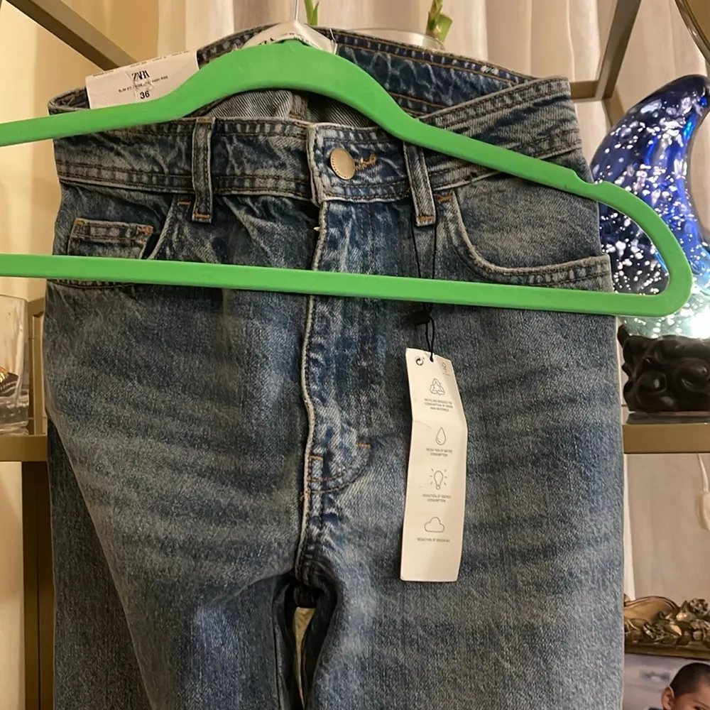 Zara The 70’s High Rise Full Length slim fit Jeans size 4 - Image 6