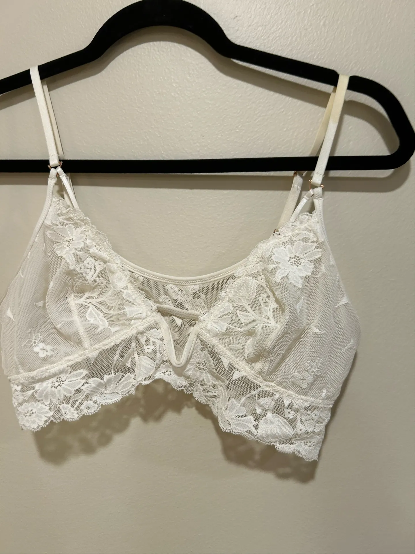 Aerie lace bralette (M)  - Image 5