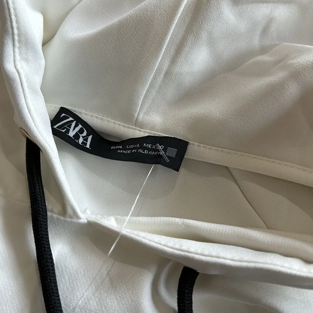 NWOT ZARA WONEN HAVE THE POWER BOXY FIT CROP SWEATSHIRT LARGE - Image 5