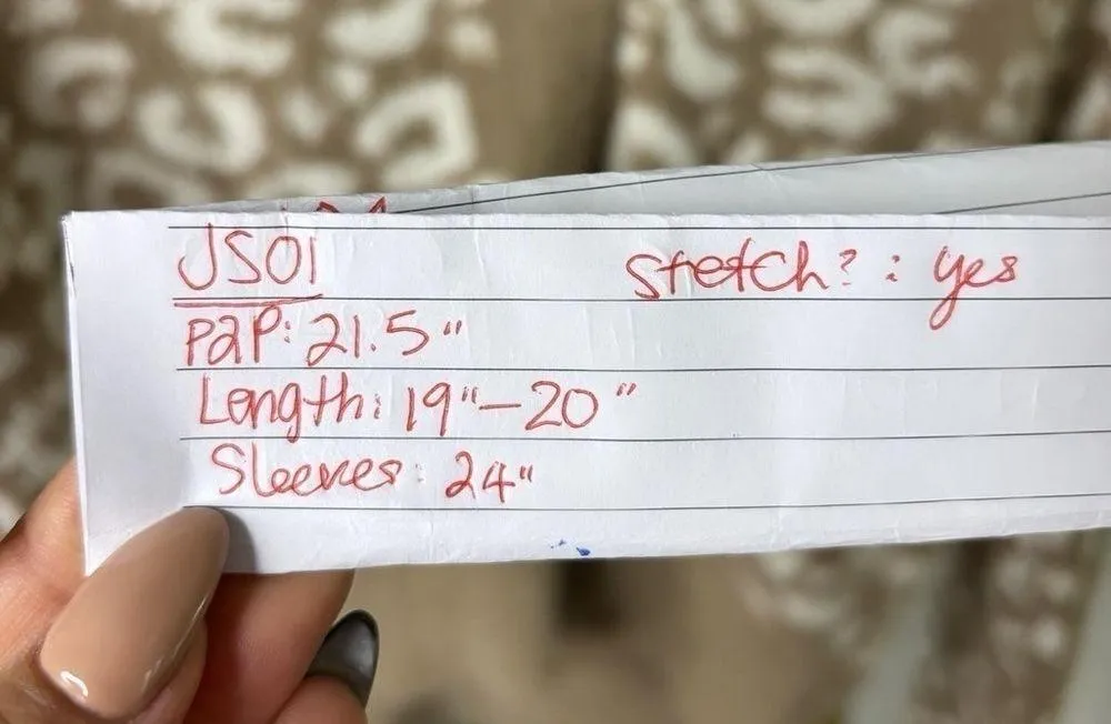 NWT Jessica Simpson Beige & White Animal Print Fuzzy Cropped Cardigan - Small - Image 8