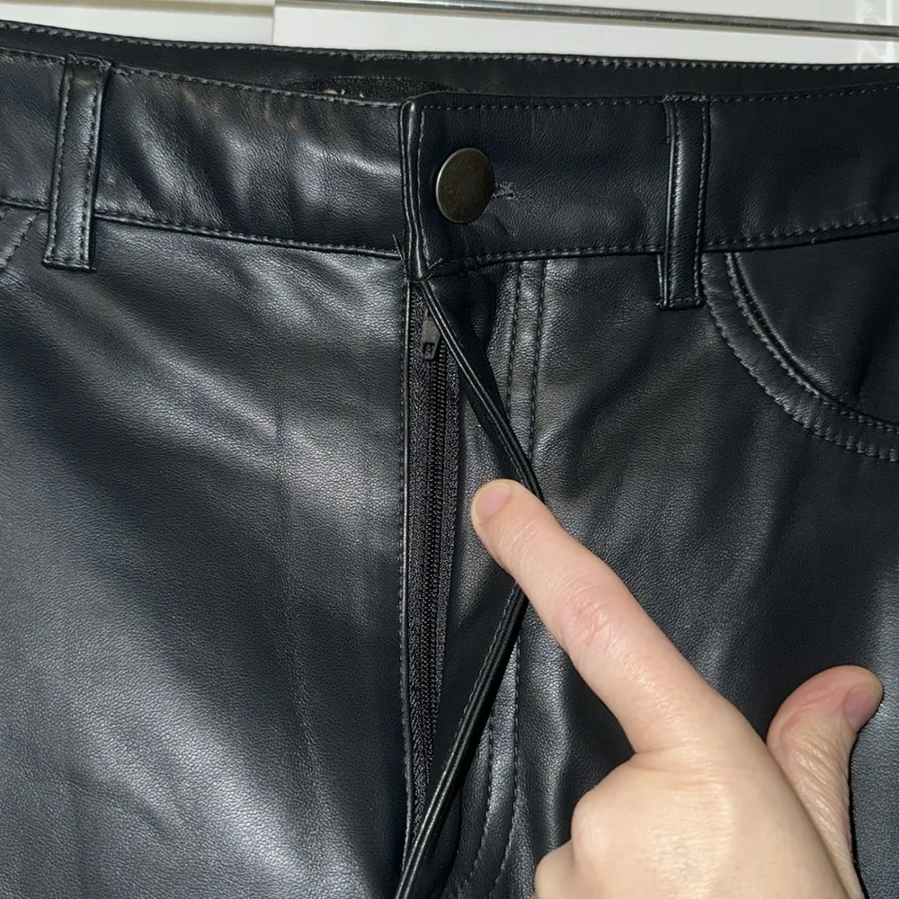 Shinestar Faux Leather Pants Vegan Skinny High Rise Leggings Stretchy Medium M - Image 3