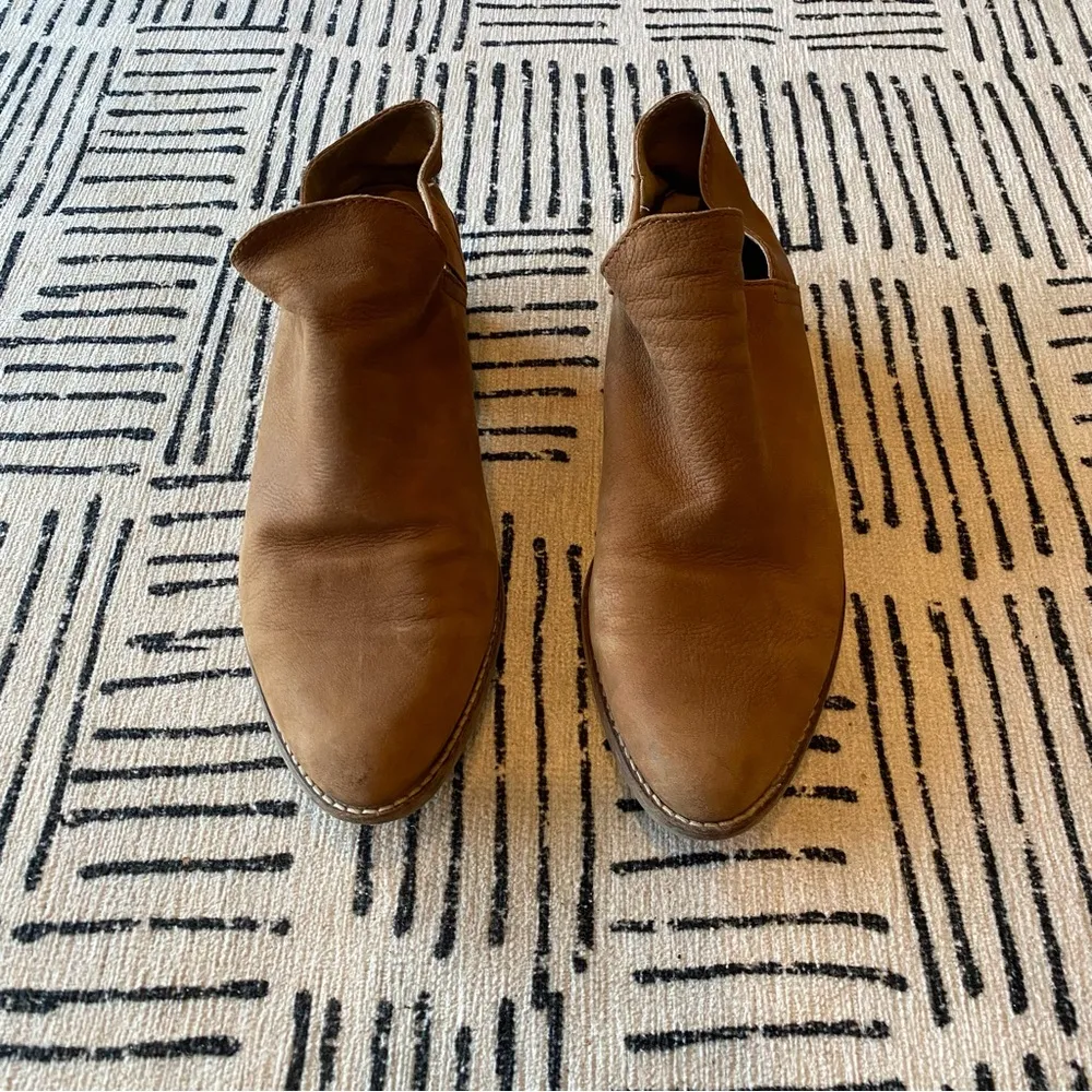 Lucky Brand Soft Caramel Ankle Boot Size 10 - Image 4