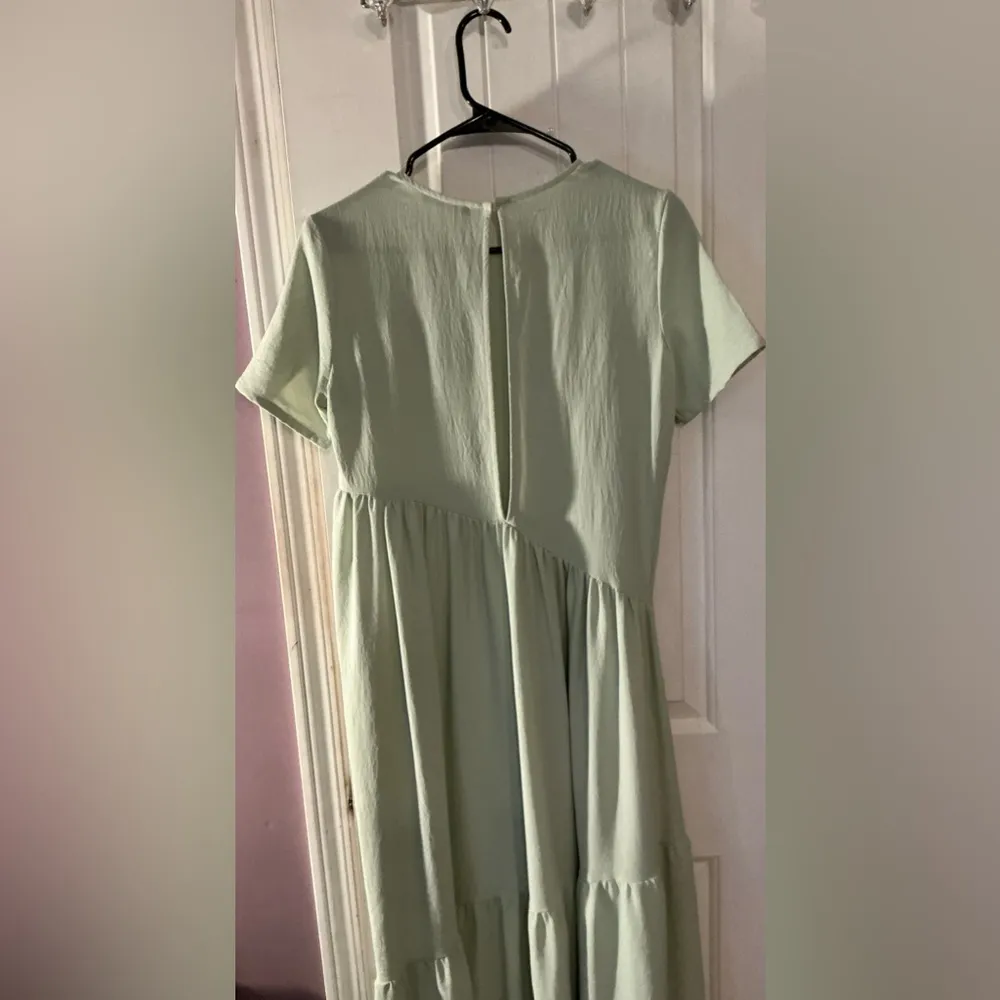 Zara Women Tiered Maxi Dress  light green SZ M NWOT - Image 2