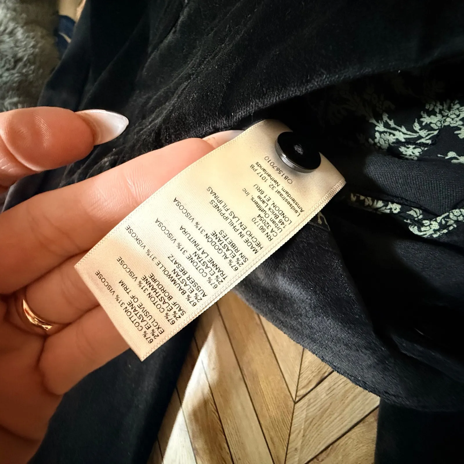 Anthropologie Velvet Flare Pants Black Side Zip Bootcut Women 4 Indie Goth Boho - Image 6