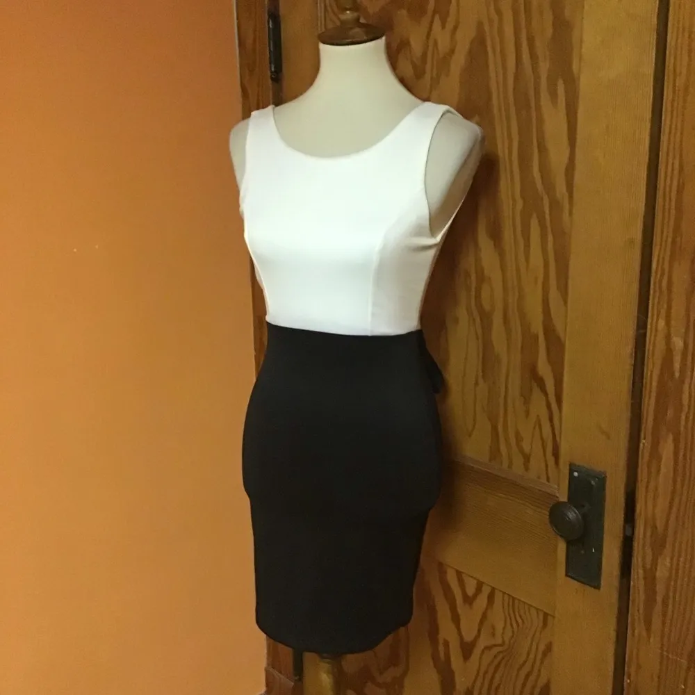 Sexy black tie party dress - Image 4