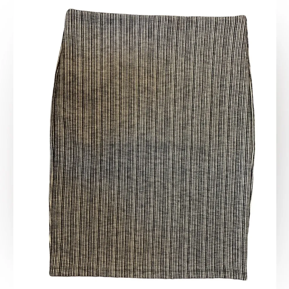 Loft Outlet • Career Striped Black Pencil Skirt Work Office Wear - Image 6