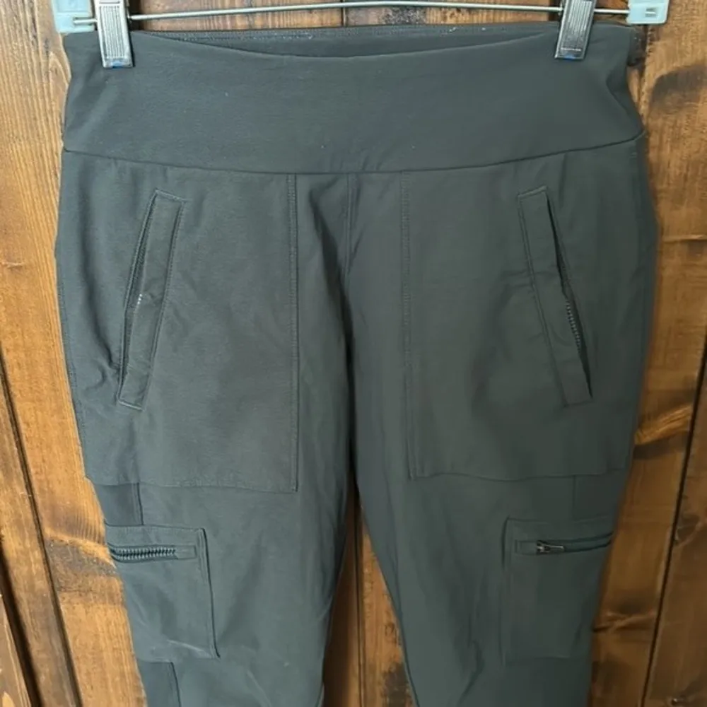 Athleta Headlands Hybrid Cargo, Size 4 - Image 5