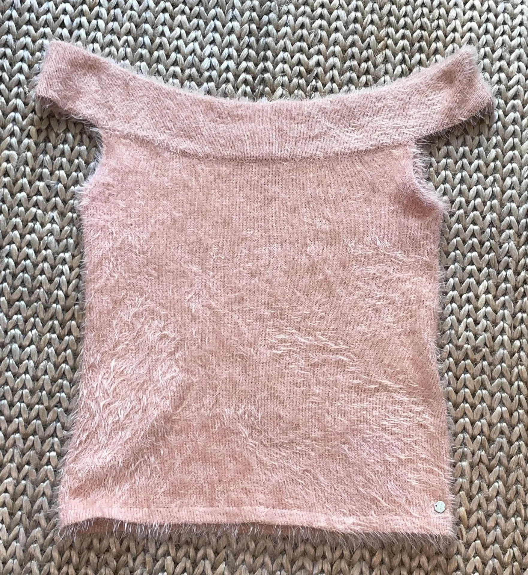 Blush Pink Off The Shoulder Fuzzy Blouse XL - Image 6