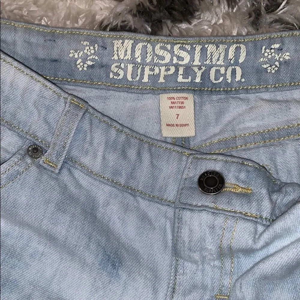 Mossimo Jean Distressed Shorts 7 Size undefined - Image 3