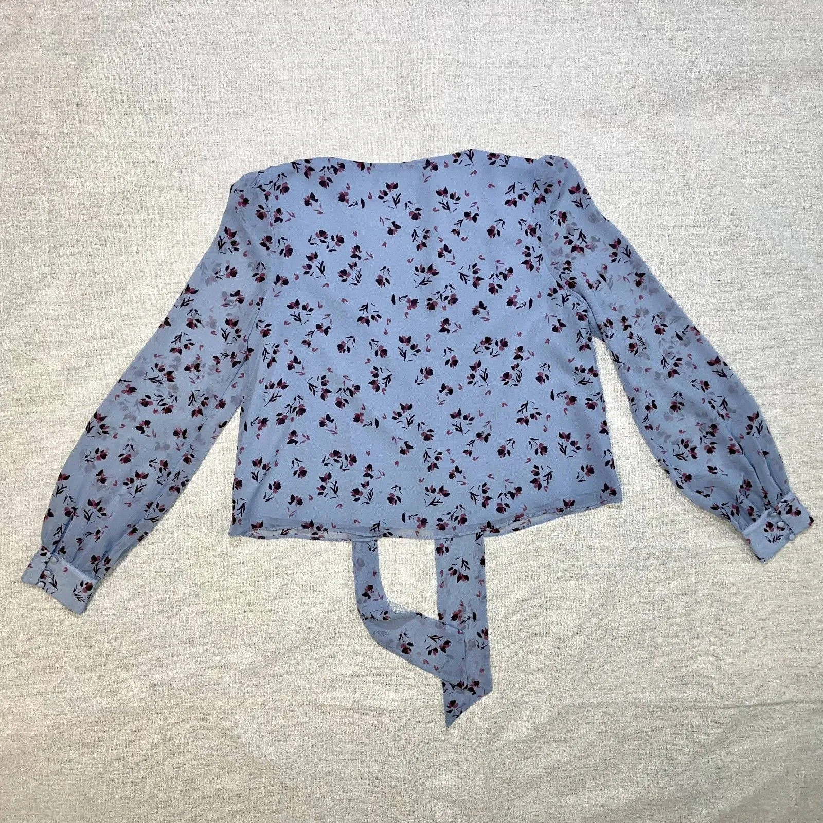 WAYF | Blue Floral Tie Front Blouse | Large - Image 3