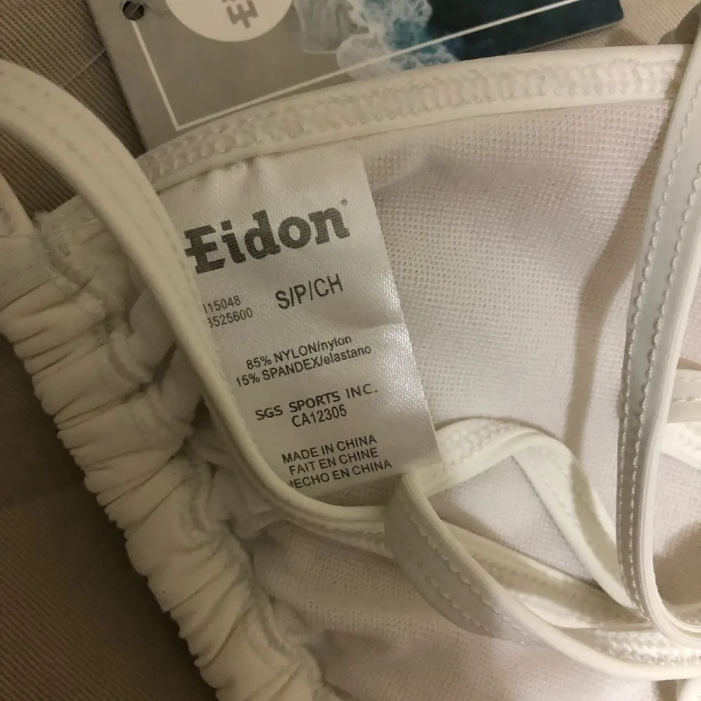 Eidon Surf size small Kali Slider Bikini top in Boracay White - Image 3