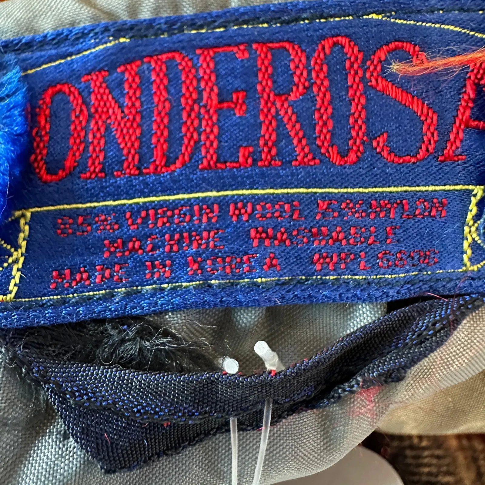 University of Montana Grizzlies Plaid Flannel Shirt LARGE Oversize Football Griz Red - Image 6