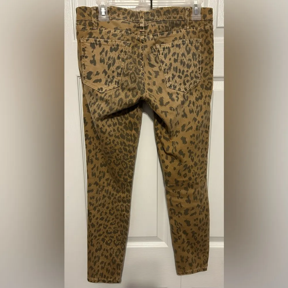 Current Elliott The Stiletto Skinny Camel
Leopard Print jeans size 26 - Image 3
