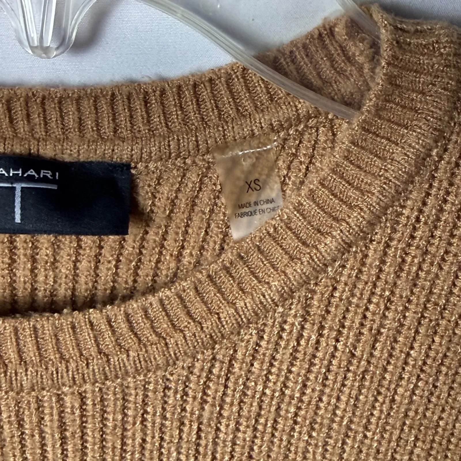 T Tahari Womens Tan Ribbed Puff Sleeve Sweater Size XS - Image 3