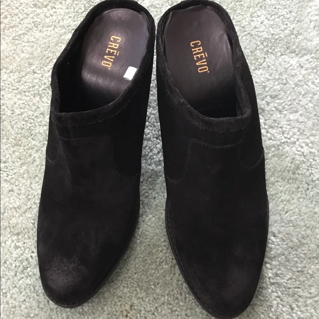 SALE❣️❣️❣️Suede leather booties Black Size 9.5 - Image 4