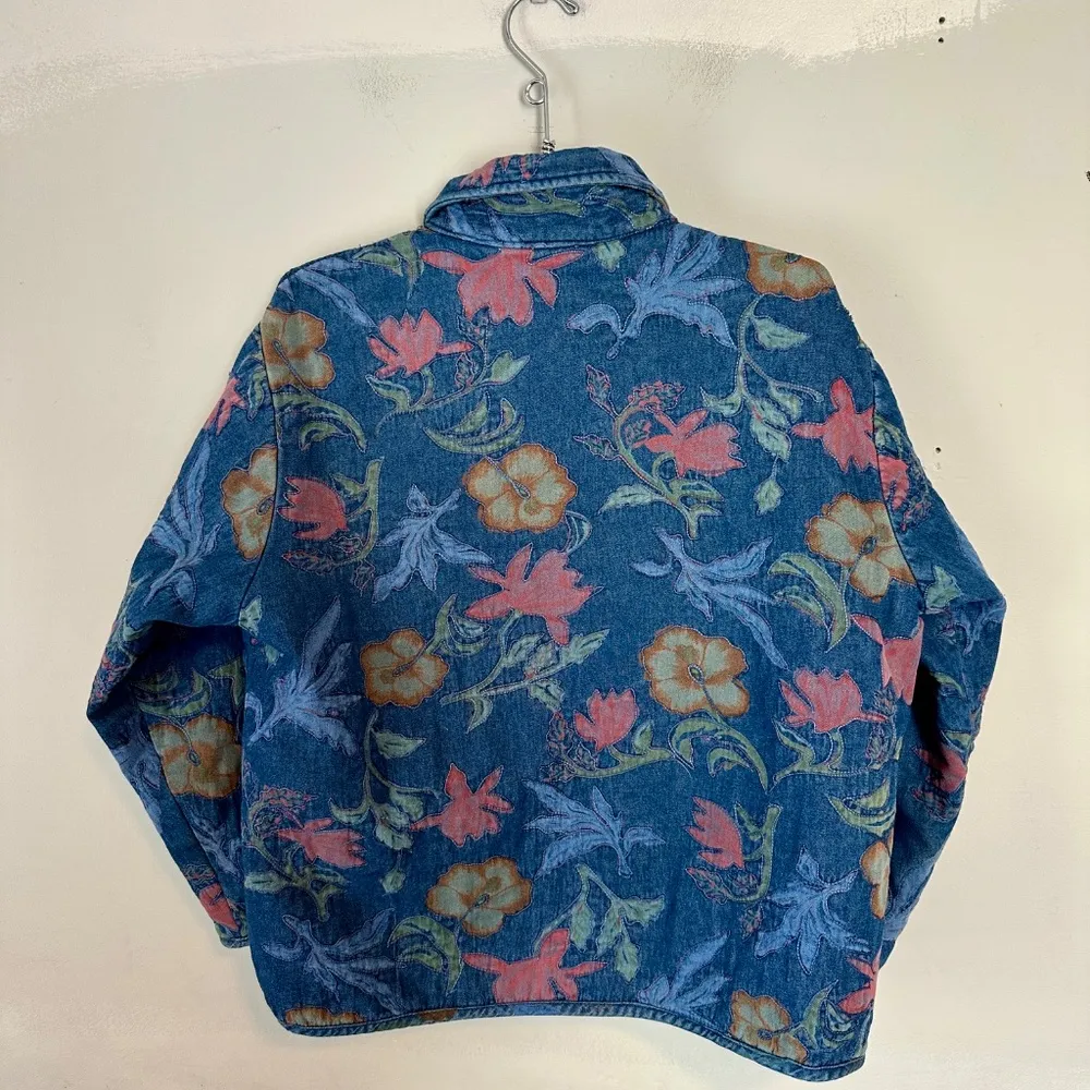 Vintage Quilted Denim Jacket Embroidered Floral Boho Blue Size M - Image 2