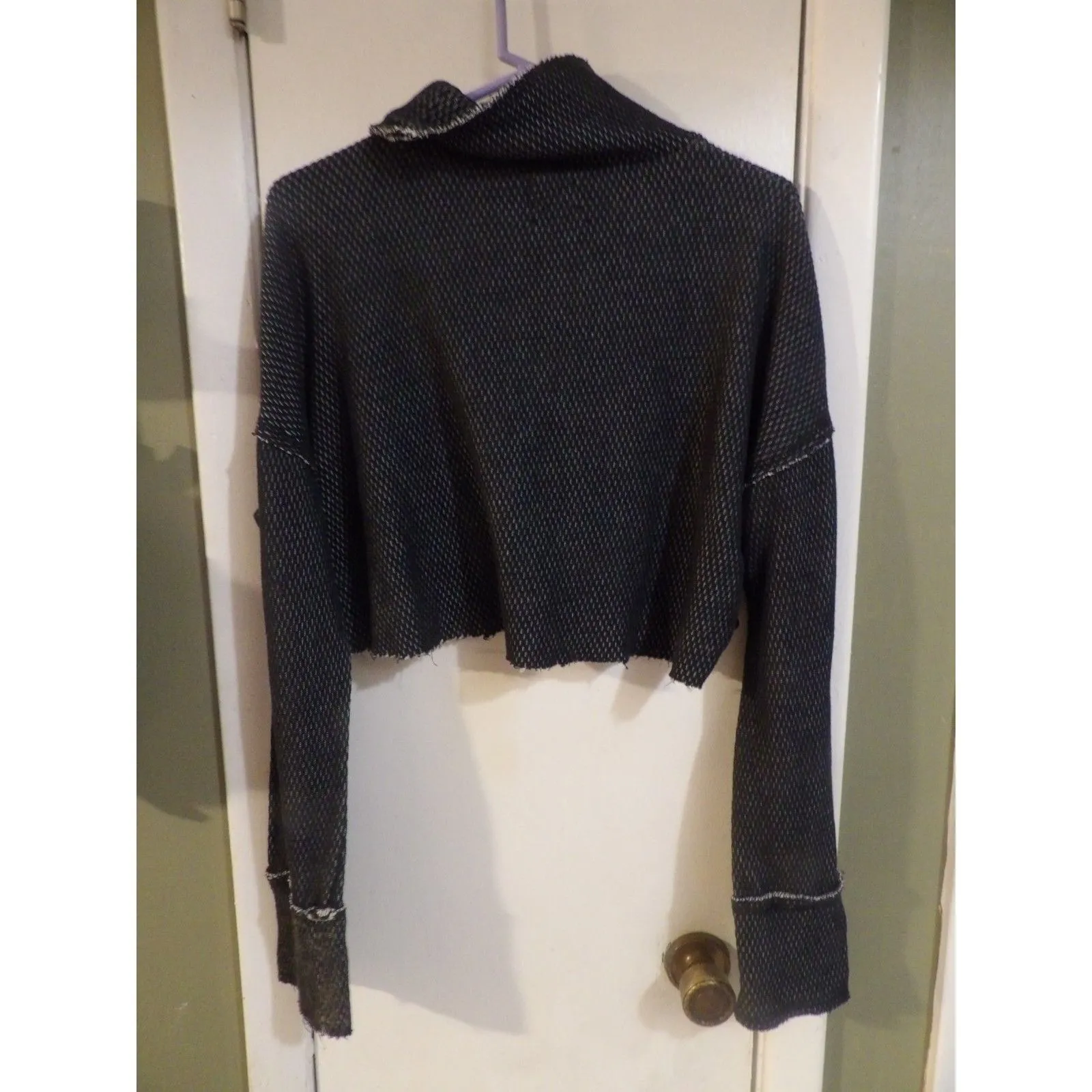 Out from Under by Urban Outfitters Long Sleeve Cropped Turtleneck L - Image 2