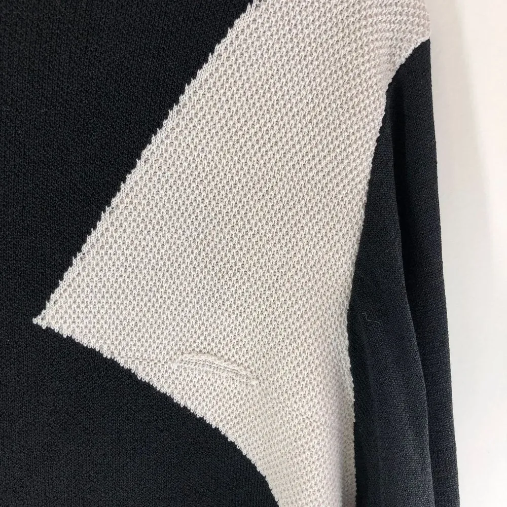 Lane Bryant Womens Crewneck Sweater Tunic Geometric Black White Gray 26/28 - Image 3