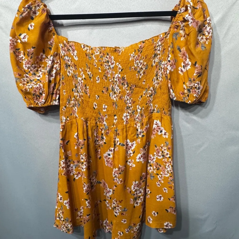 FLYNN SKYE🍒SIZE MEDIUM 🍒JUSTINE ROMPER YELLOW MAIZE COLORED WHITE FLORAL PRINT - Image 9