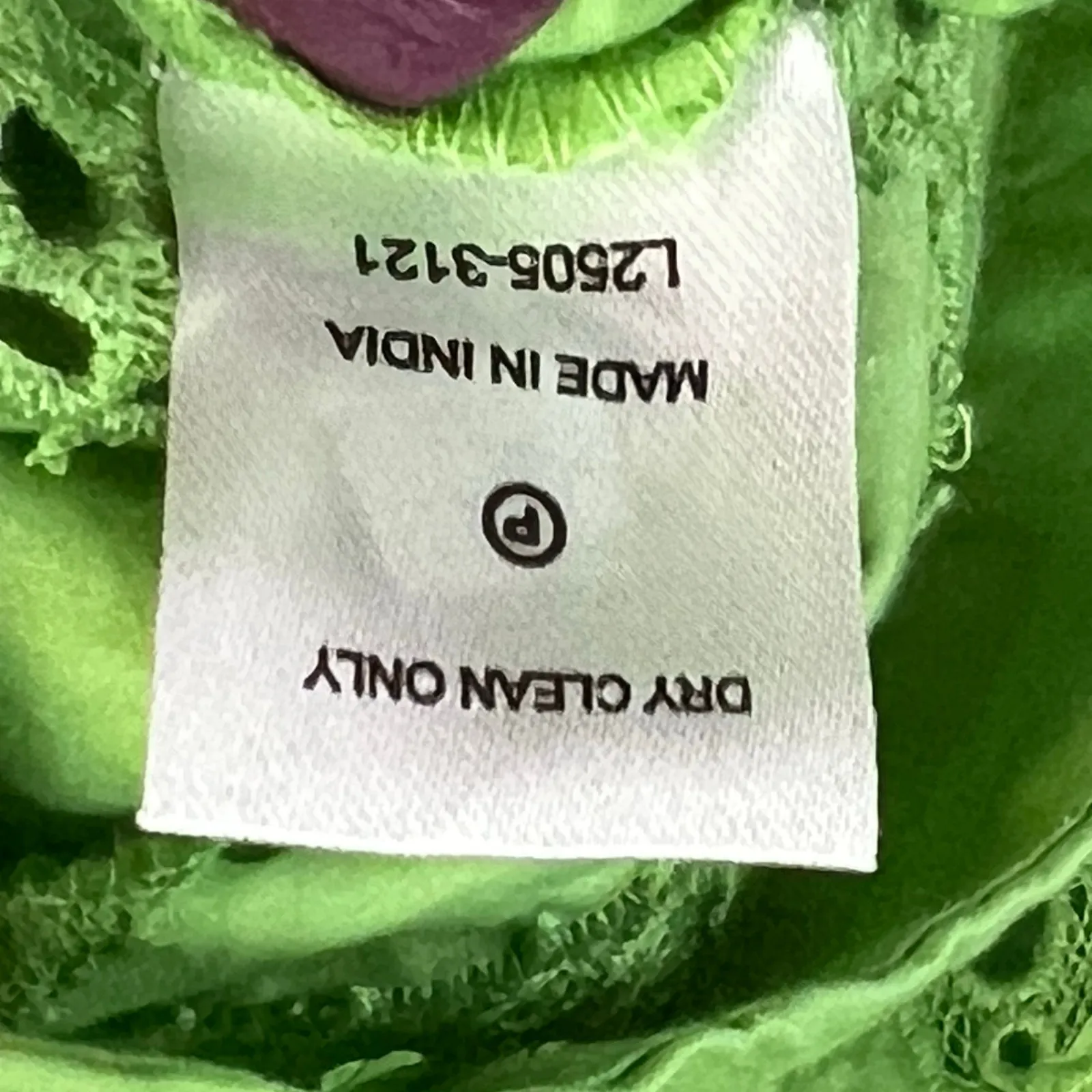 Love The Label Cassia Blouse Womens L Kiwi Green Embroidered Eyelet Boho Chic Size L - Image 15