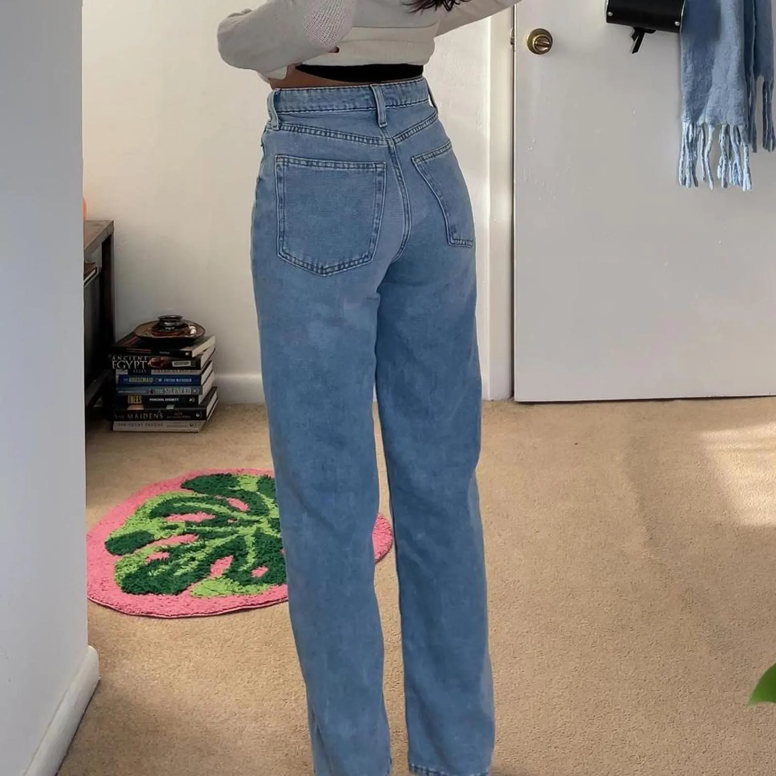 High-waisted, light-wash denim jeans with rips at the knees from h&m. size 2 - Image 2