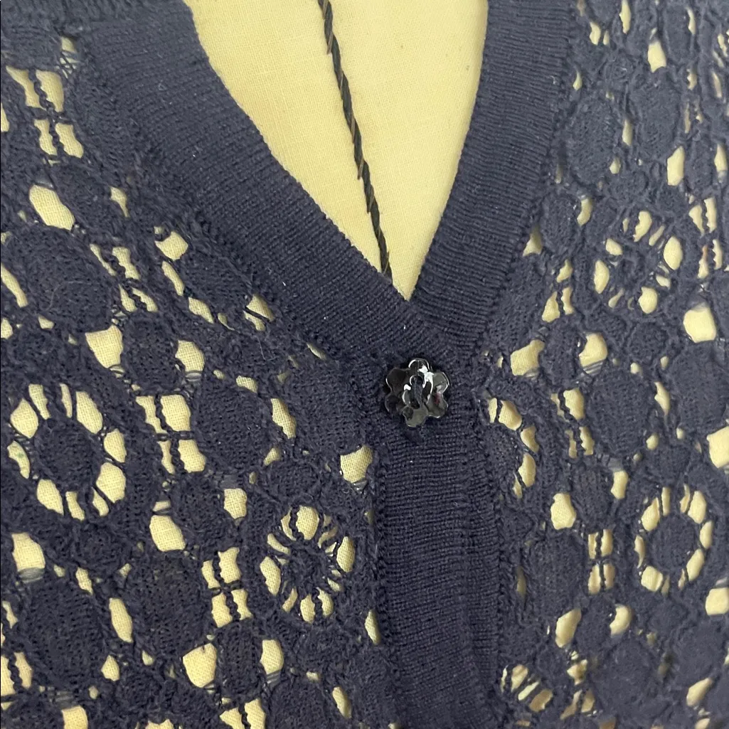 August Silk Elegant Navy Lace Women's Sweater Size Medium NWT - Image 3