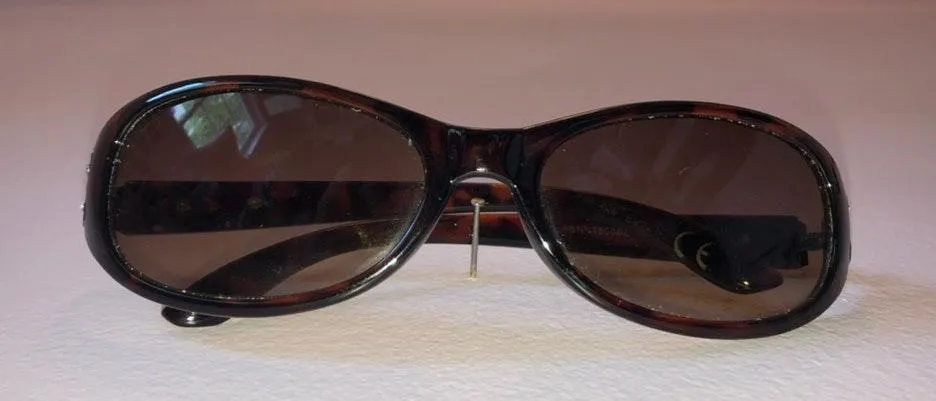 Candie's Brown Wrap-Around Sunglasses - Image 2