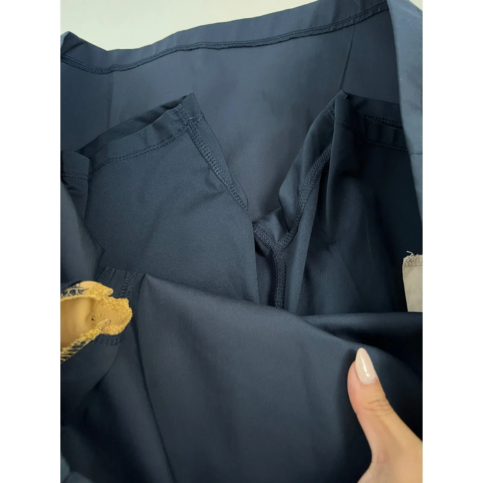 Tail Golf Classics Skorts Women's Midnight Navy Gold Buttons Size 10 Blue - Image 3