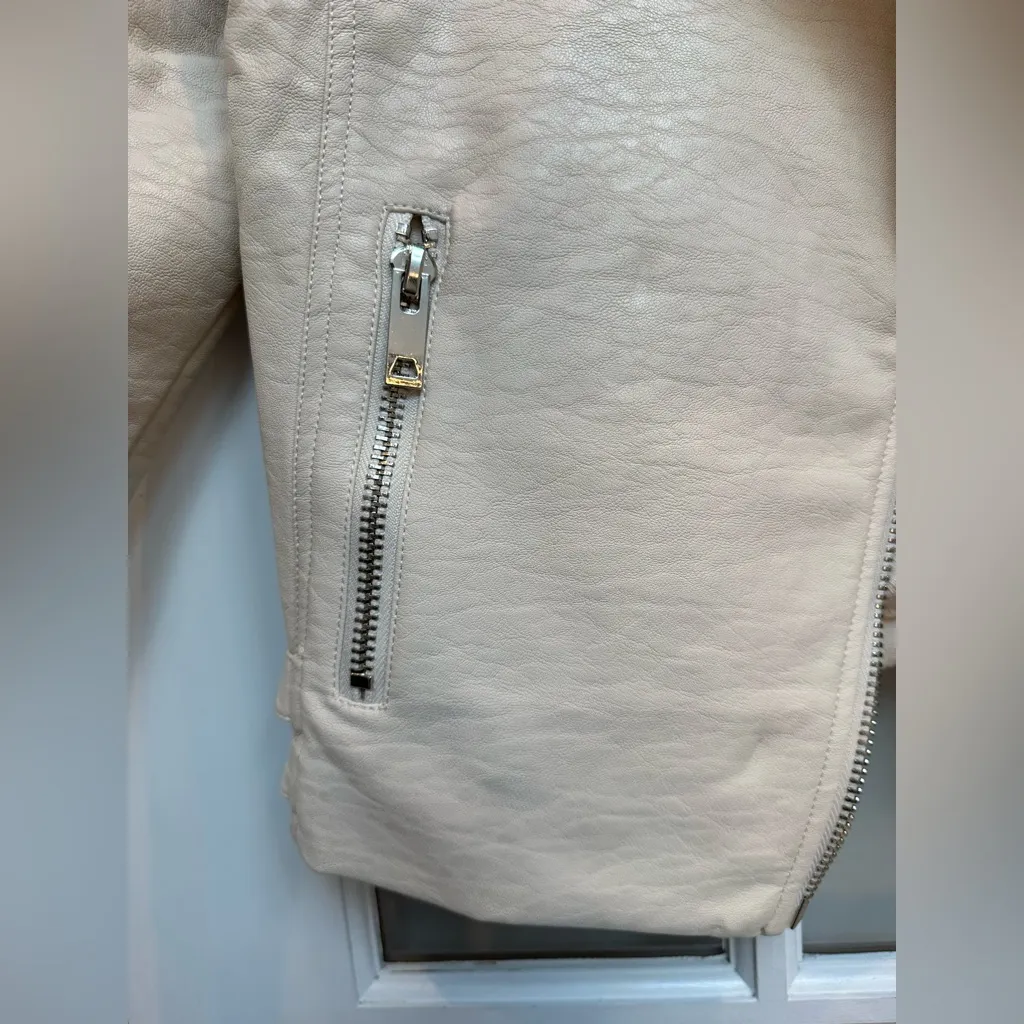 Anthropologie Moon River Cream Faux Leather Moto Zip Biker Jacket Size Medium M - Image 9