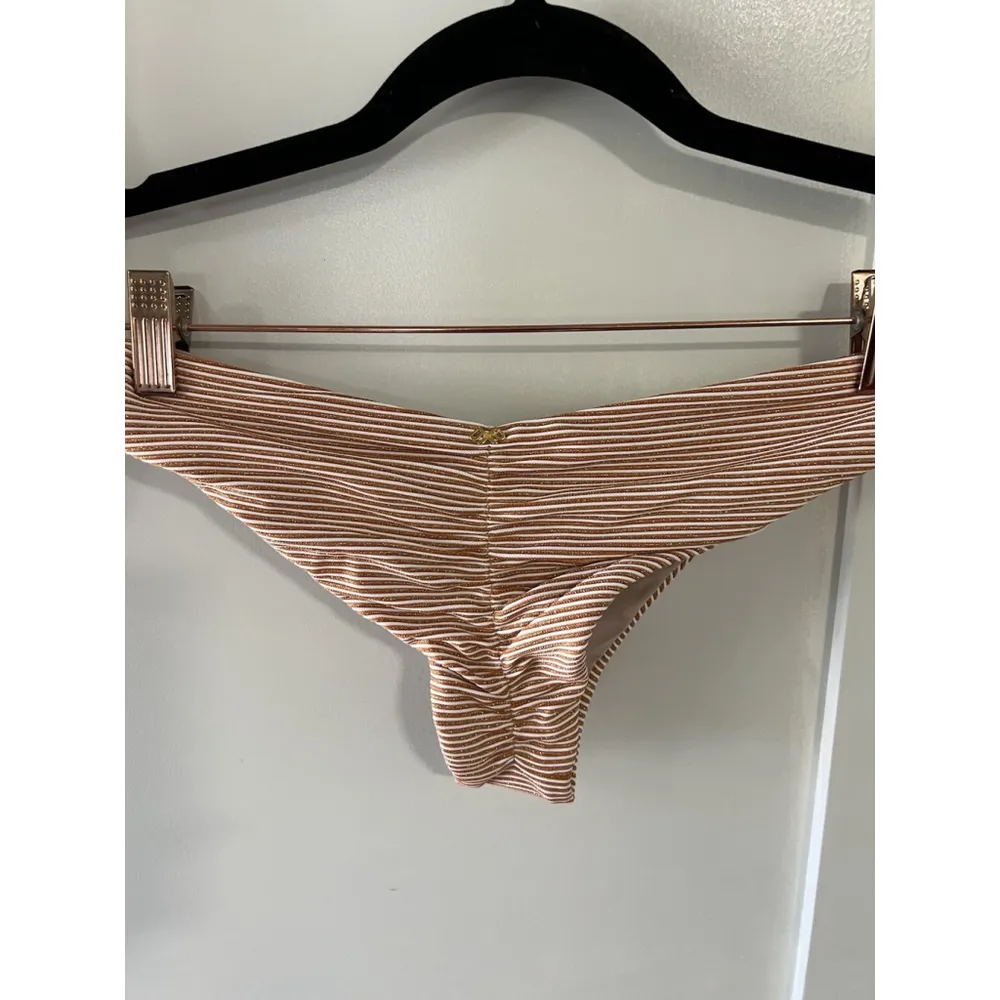 NEW Pilyq Bikini Citrine Halter Top And Striped Orange Ruched Bottom Size S - Image 9