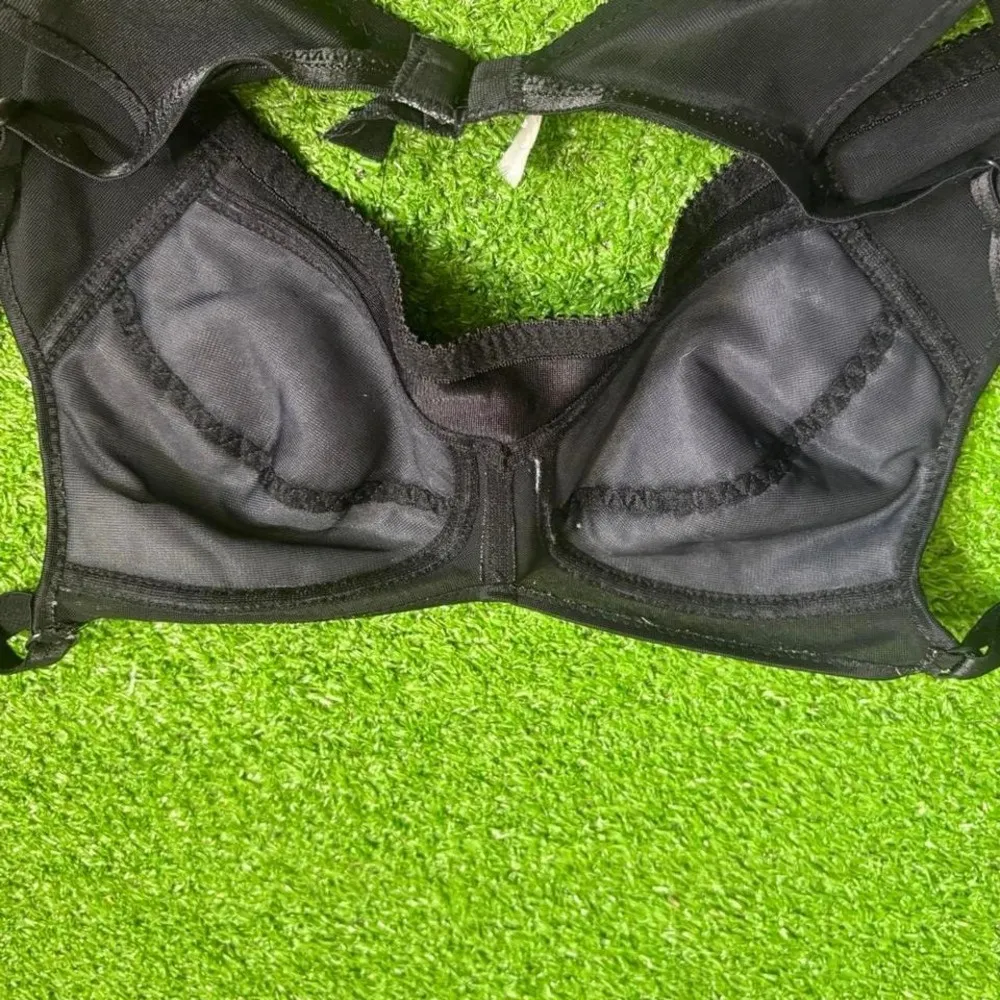 Vintage‎ Retro Black Womens Bra Adjustable Strap Size 35? hook Eye - Image 5