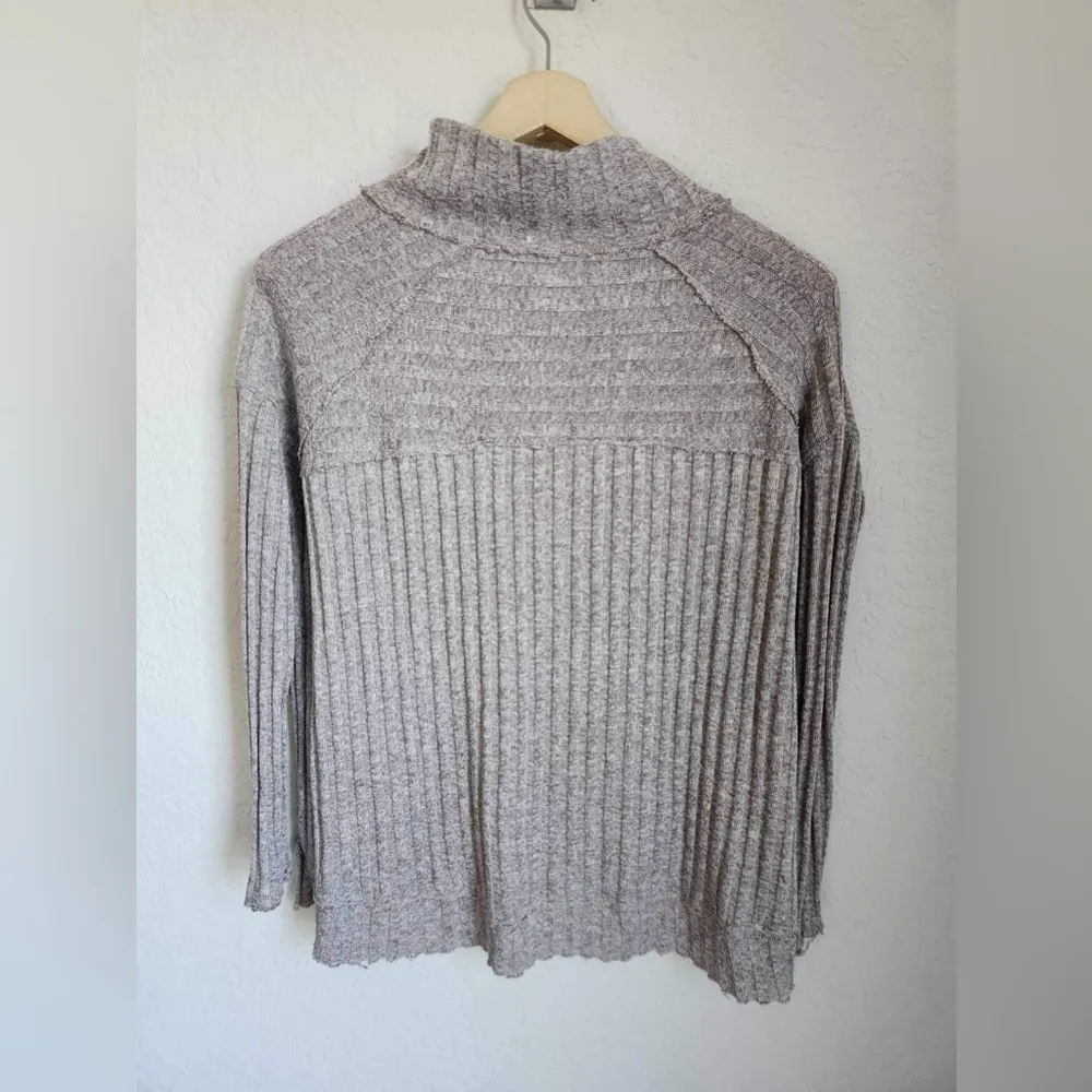 Free People Waffle Knit Long Sleeve Mock Neck size medium - Image 3