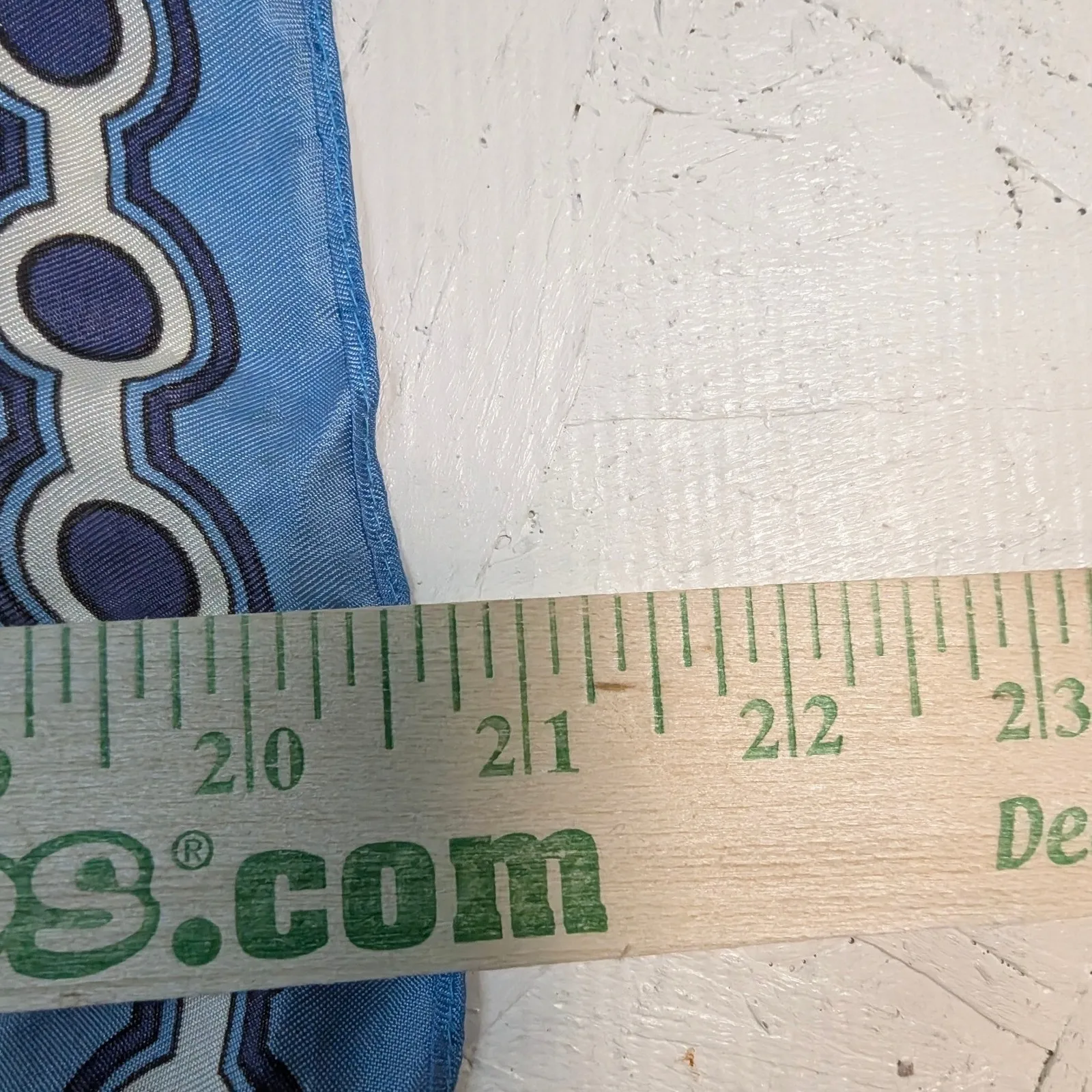 Primstyle Italy Geometric Square Scarf – Blue Acetate Rayon FLAW - Image 2