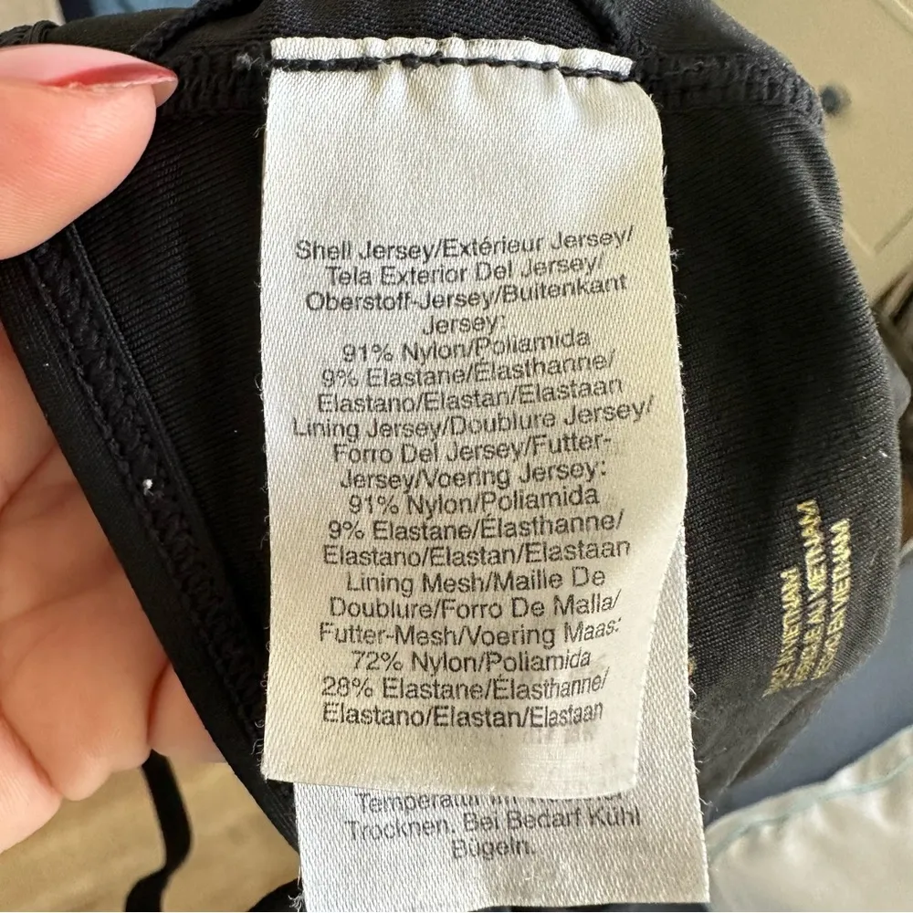 Extra Large Women’s  Active Black and Dark Green Sports Bra XL - Image 4