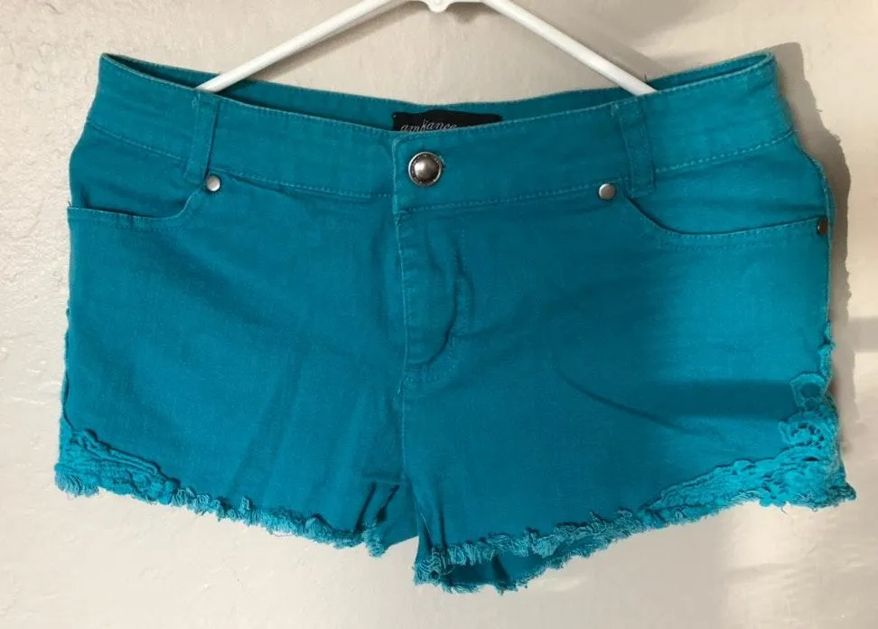 Short Shorts Size M - Image 3