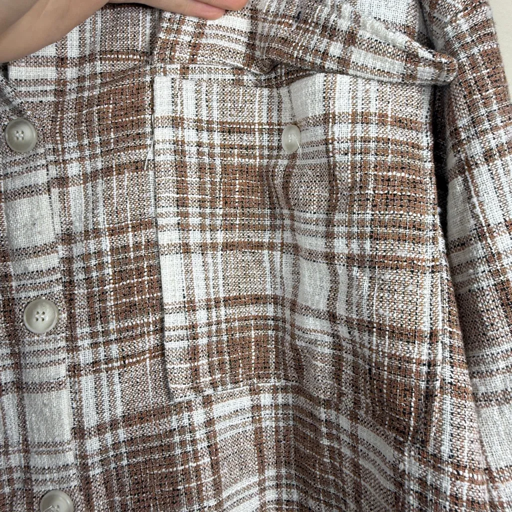 ACOA NWT Oversized POCKETED PLAID BUTTON DOWN SHACKET DUSTER SZ M/L Tan - Image 4