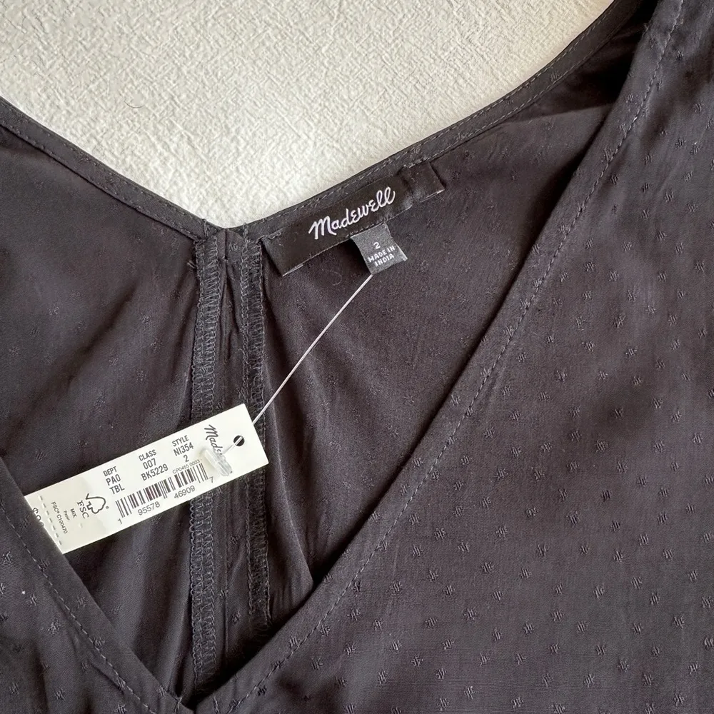 NWT  Puff Sleeve Floral Jacquard Top - Black Satin - 2 - Image 11